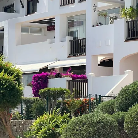 San Antonio Two Bedroom With Swimming Pool Mijas