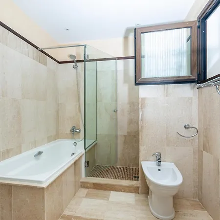 Apartment San Antonio Two Bedroom With Swimming Pool